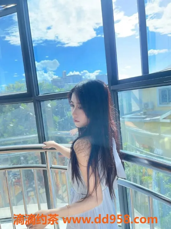 南通楼凤-南通悦玺珊珊，23岁，165高，95斤C罩