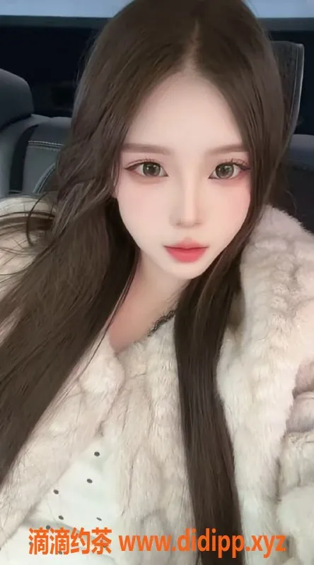 无锡楼凤-梁溪区高颜值苏小迪陪浴服务，天然大胸