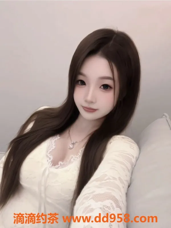 无锡楼凤资源信息,惠山万达公寓超嫩美少女，身材颜值巅峰