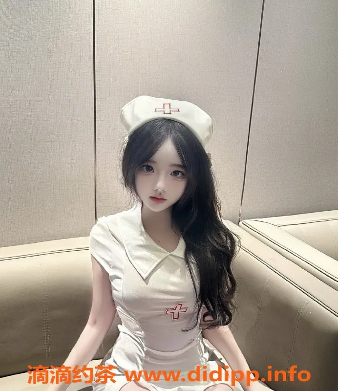 广州楼凤-天河区18岁嫩妹瑶瑶，45kg超赞体验