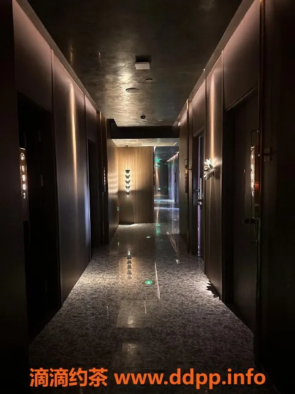 广州楼凤-白云97国际水会 高端嫩妹服务