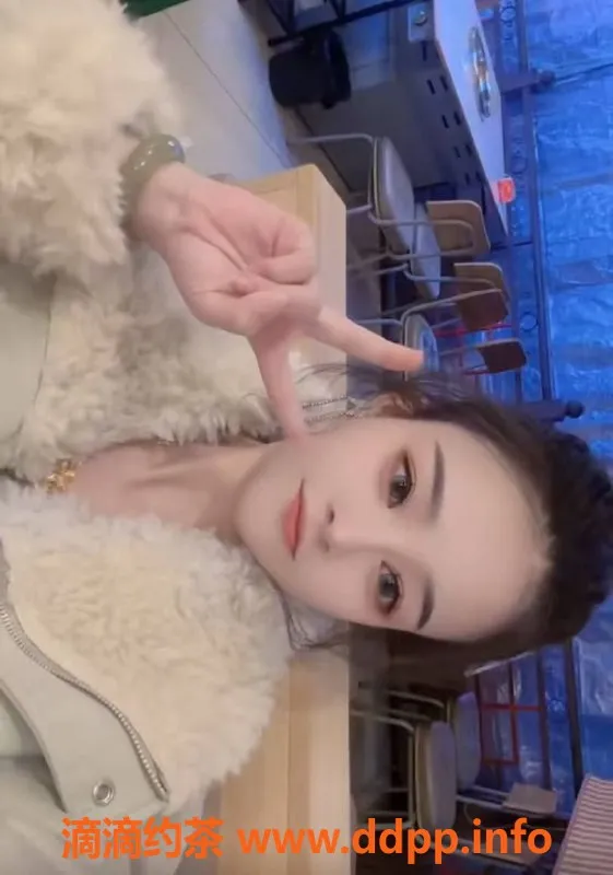 成都楼凤-成华区雯雯，颜值与服务并存的御姐