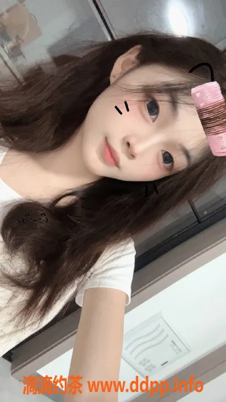 杭州楼凤-拱墅区茜茜 162cm 44kg B罩杯 10p起