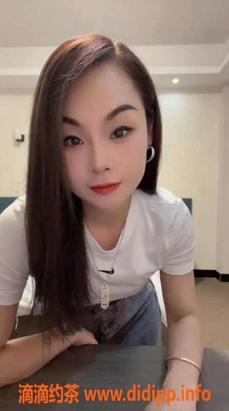 惠州楼凤-惠州贝贝 29岁155cm 45kg B+ 洗吹服务450元