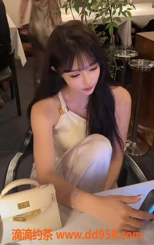 南通楼凤资源信息,南通悦玺雅雅 165cm B+胸 三通服务仅需800