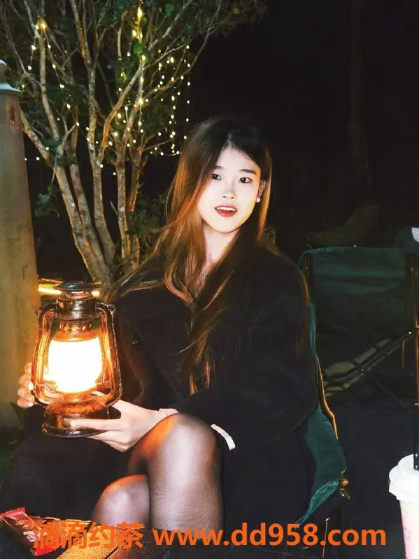 东莞楼凤-常平甜甜，700元初尝，1300元全包体验！