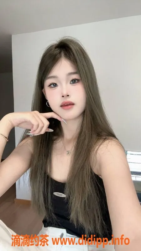 东莞楼凤-常平甜甜，700元初尝，1300元全包体验！