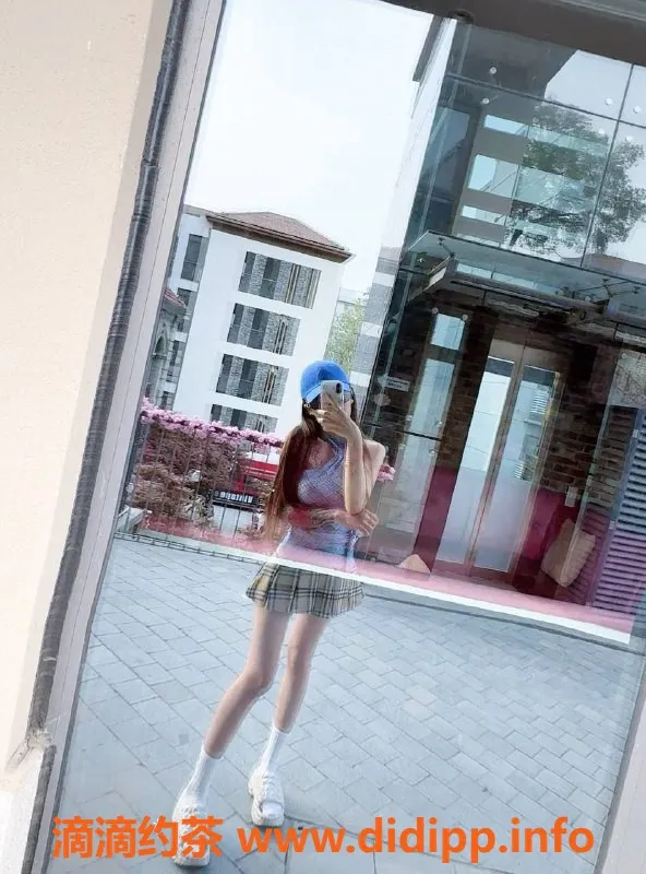 东莞楼凤资源信息,南城兔兔，700元双向服务，体验不容错过