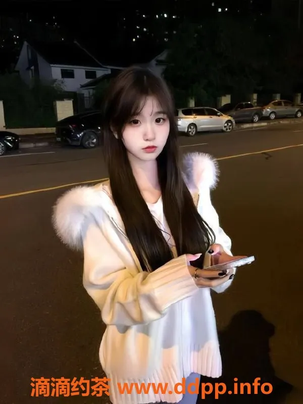 惠州楼凤-大亚湾银月，160cm身高，88斤，18岁