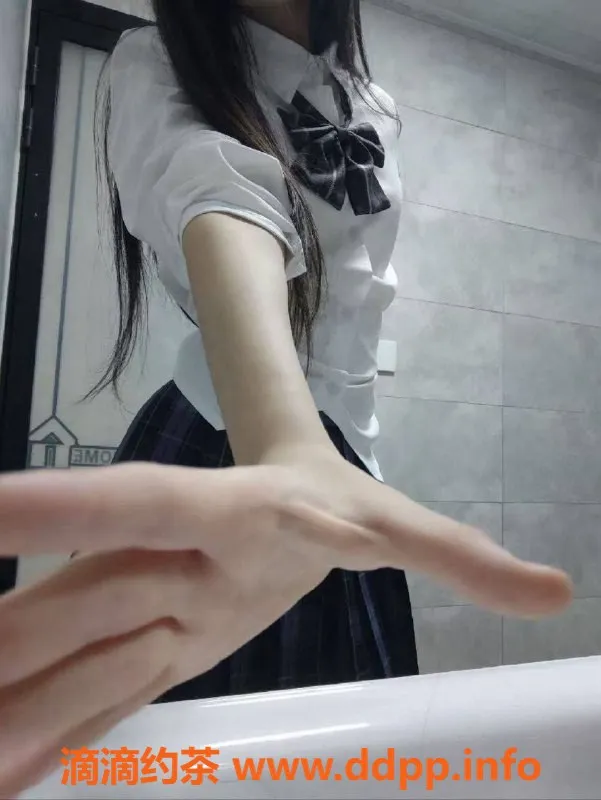 成都楼凤-成华区嫩妹歪歪，6/10课时费，服务态度佳