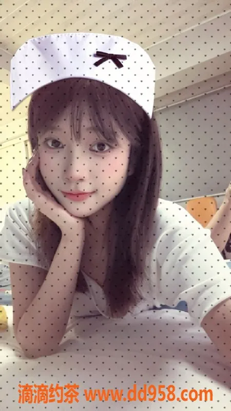 常州楼凤-武进柠檬，162身高，90体重，陪浴服务