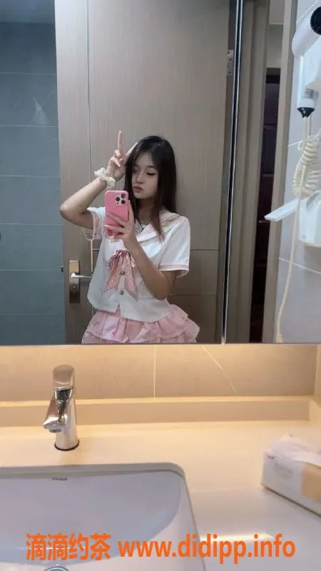 常州楼凤资源信息,新北媛媛，166cm嫩妹，陪浴丝袜服务