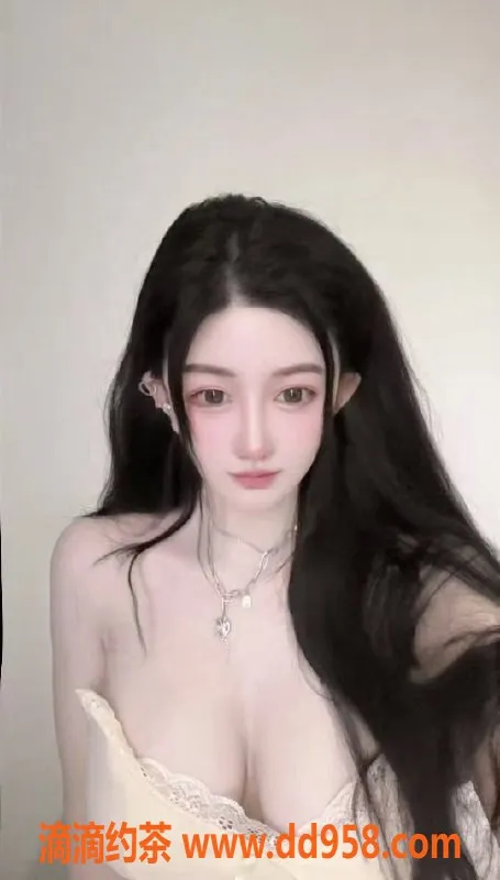 常州楼凤-武进大奶极品，164身高98体重，超实惠800元起