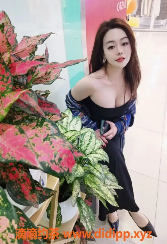 深圳楼凤-深圳沐沐25岁，身高167cm，38C水多服务