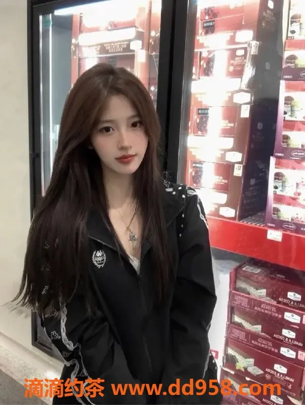 无锡楼凤-梁溪区白小纯苏小糖，清纯高颜值陪浴服务