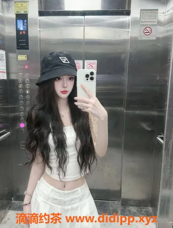 成都楼凤-锦江区田甜微胖御姐，胸围C，服务7P