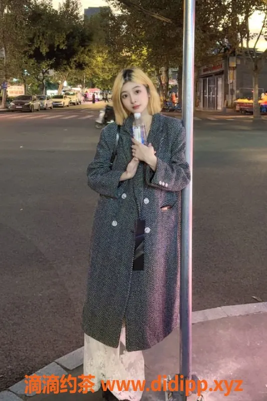 成都楼凤资源信息,武侯区演绎御姐魅力 颖儿身材出众