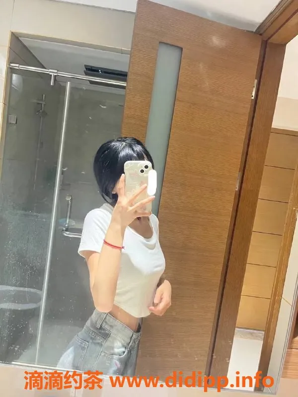 南京楼凤-秦淮敏敏，800元服务，品质保证！