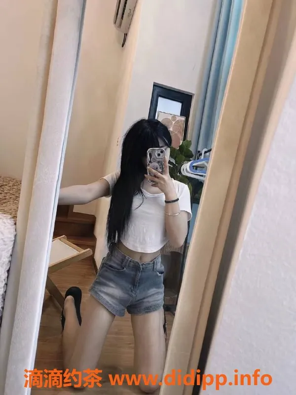 南京楼凤-秦淮敏敏，800元服务，品质保证！