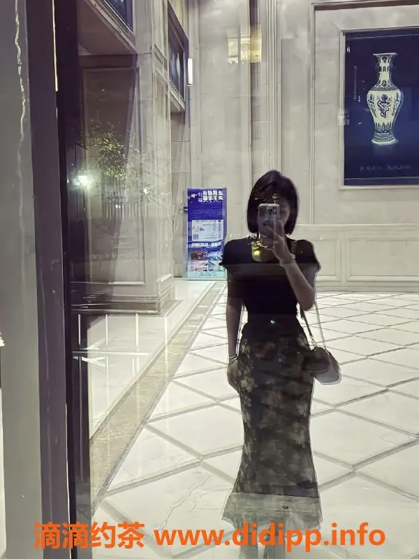 台州楼凤-台州美曼，18岁女神，甜美服务等你体验