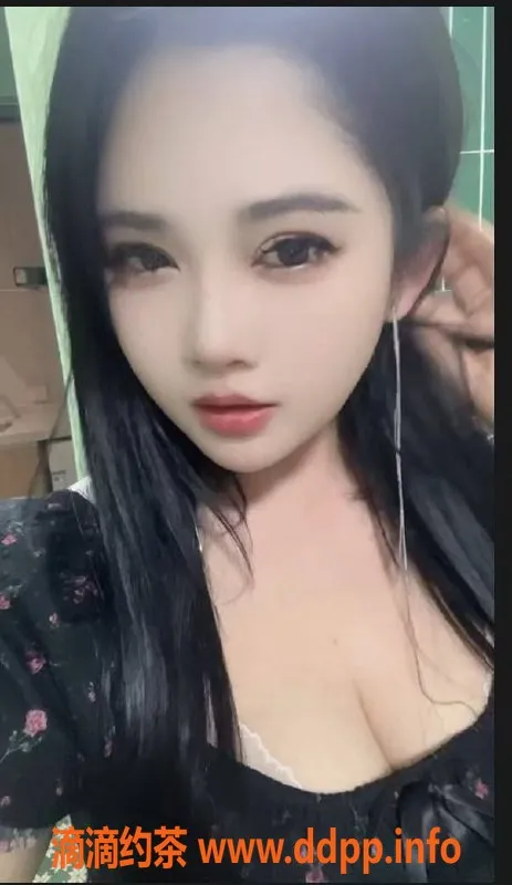 深圳楼凤-宝安朵朵：御姐魅力，单次500元起