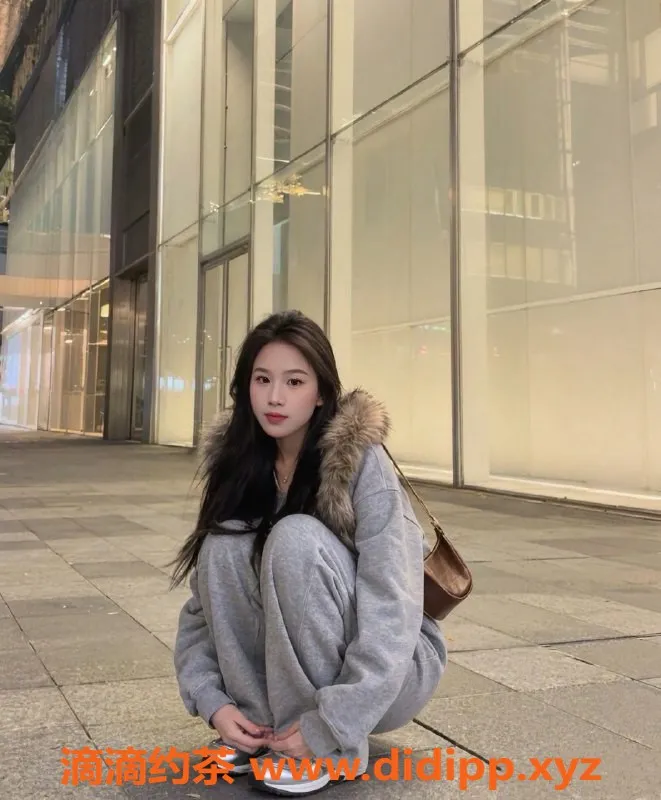 常州楼凤资源信息,武进学妹林林，新人刚做，陪浴服务体验