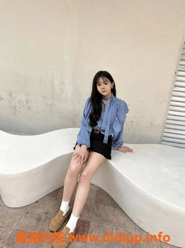 成都楼凤-成都倩倩，160cm，100斤，500元/次嫩妹服务