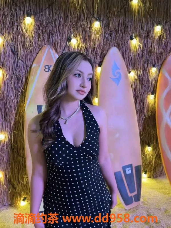 乌鲁木齐楼凤-新疆维吾尔族艺名129，173cm 50kg，36D曲线服务