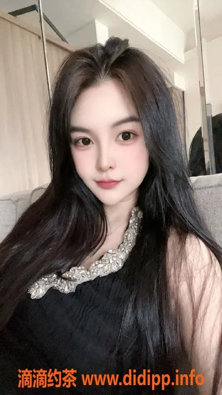 成都楼凤-武侯区御姐诗颖，身材出众，服务一流