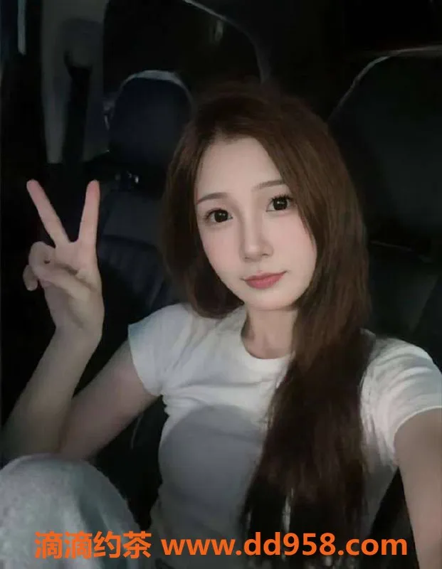 无锡楼凤-新吴区高颜值小迪迦，163cm，42kg，1200元起