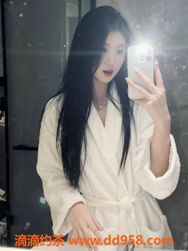 无锡楼凤-新吴区林妹妹，173高颜值陪浴服务