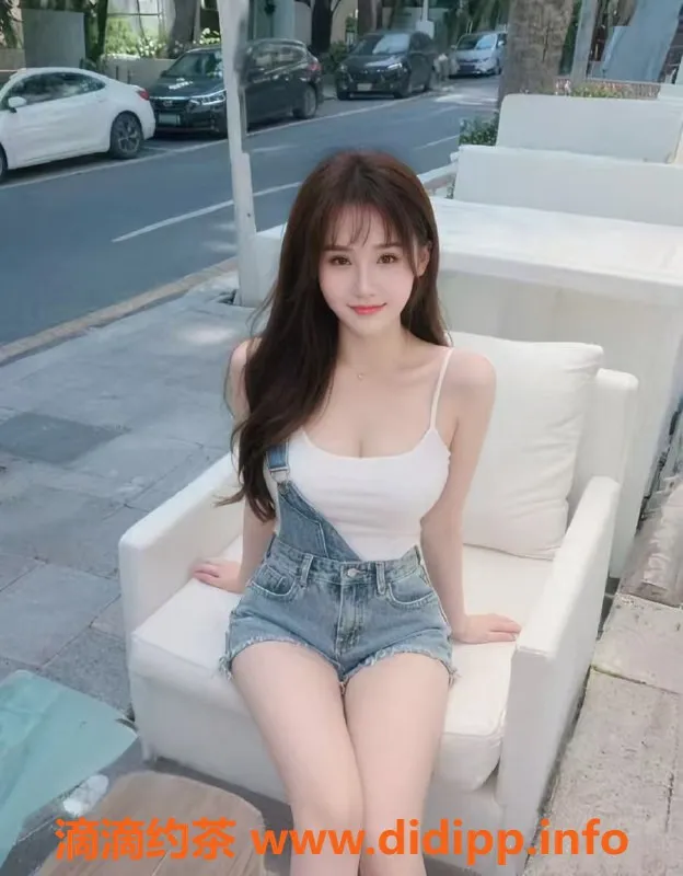 中山楼凤-古镇快餐300元，洗吹服务400元，有两位小姐可选