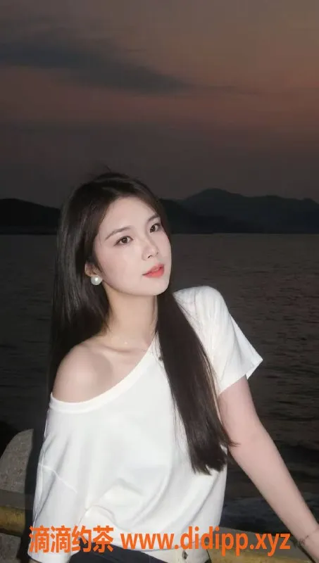 中山楼凤-江海【艺名】快餐350元，洗吹做450元