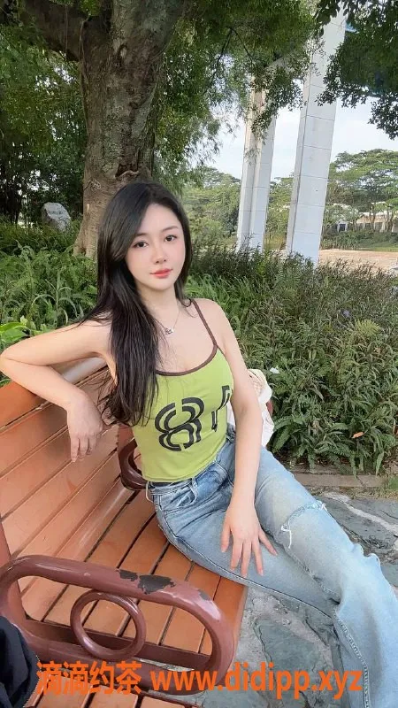 中山楼凤-东区允诗，98年胸围36D，服务超好