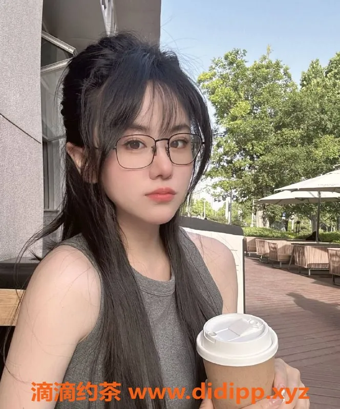 北京楼凤-朝阳好好：教师身份，高素质女友系