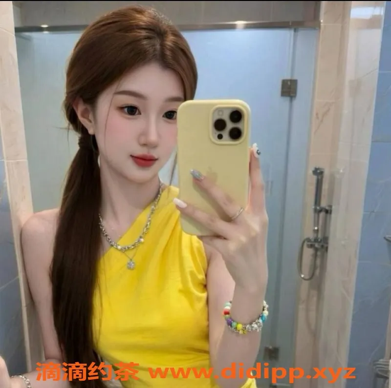 中山楼凤-东区彤彤，19岁，36C，700元/小时