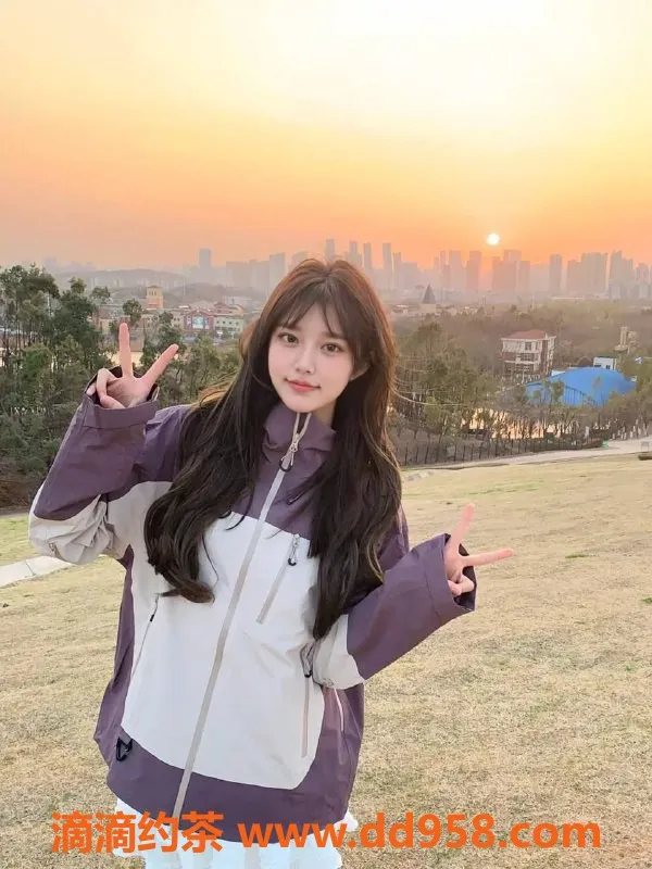 东莞楼凤-东城橙子，双向服务，陪伴体验价600起