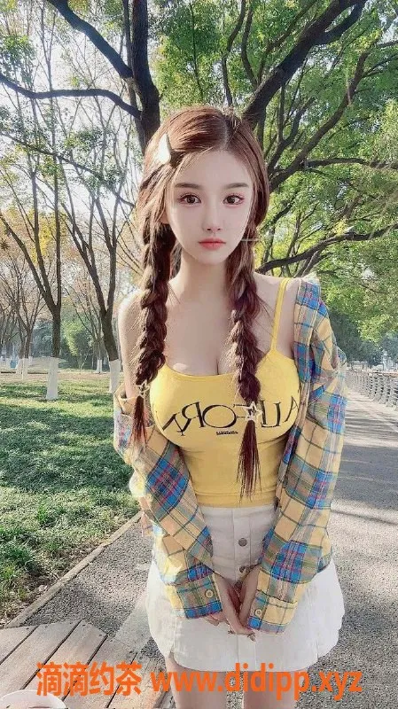 常州外围-金坛反差丫丫，168高、98重，D罩杯等你体验