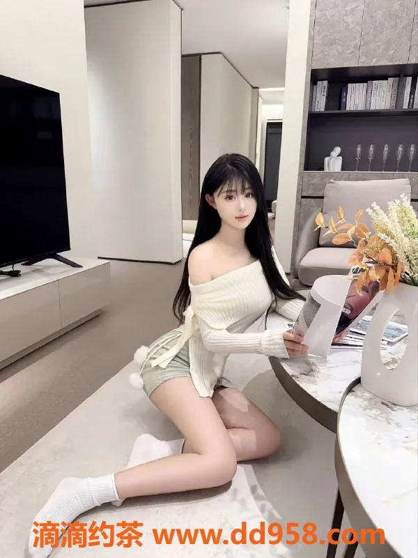 无锡楼凤资源信息,梁溪清扬公寓天然白兔，皮肤雪白的清纯美女