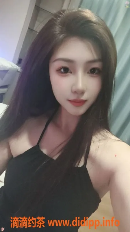 无锡楼凤-惠山万达顶级嫩模，173大长腿火辣服务