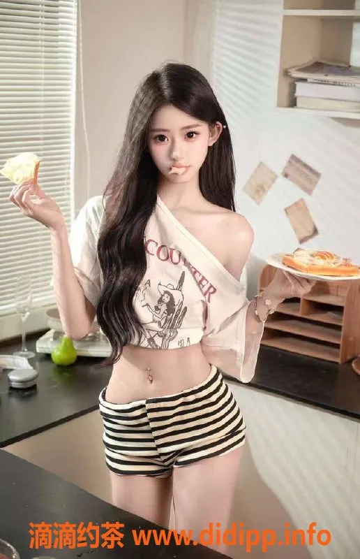 乌鲁木齐楼凤-清纯网红大学生，身高170，90斤，情商高