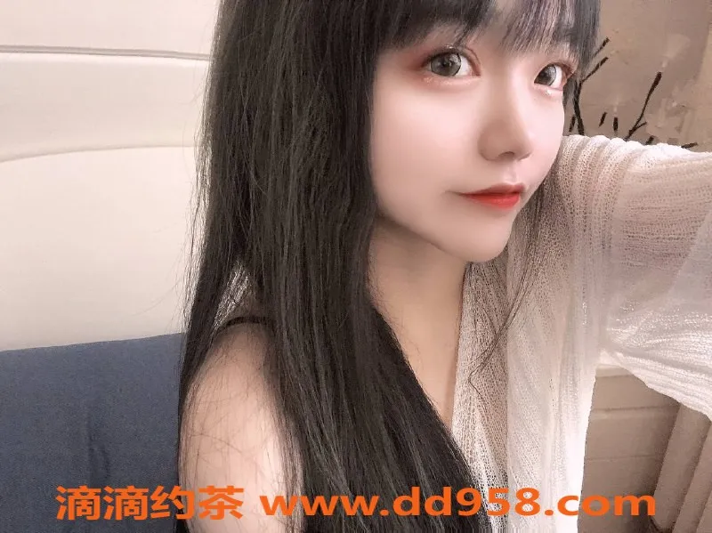 扬州楼凤-泰州海陵丫丫，微胖身材，综合评分9.08