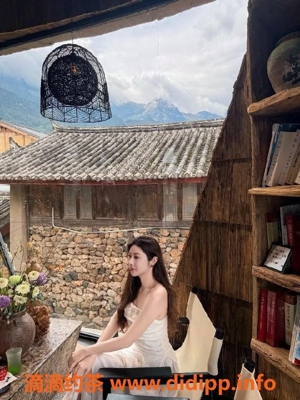 惠州楼凤-大亚湾程程，168cm C杯美眉，27岁价位600