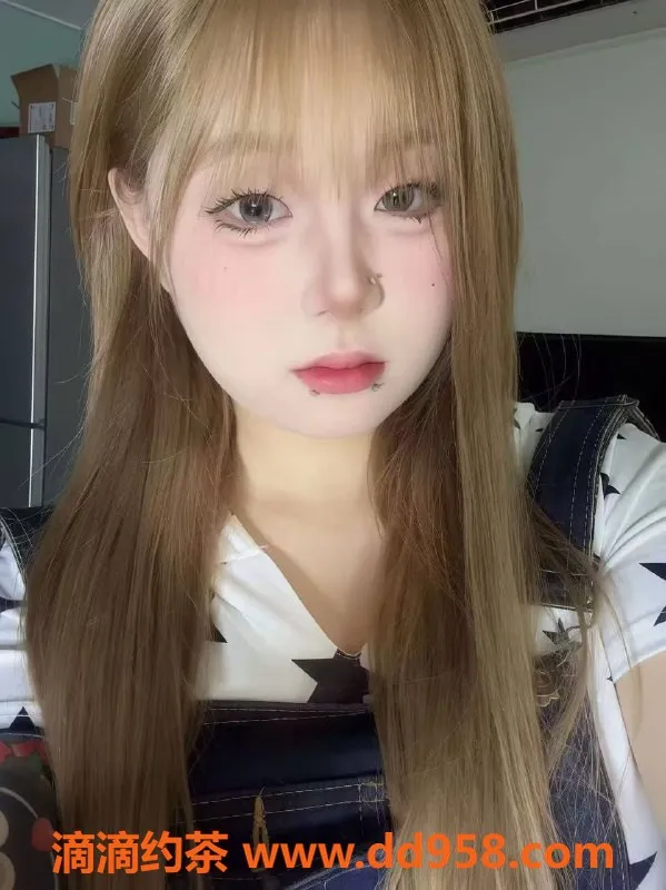 嘉兴楼凤-18岁可爱微胖妹，南湖老万达陪浴服务