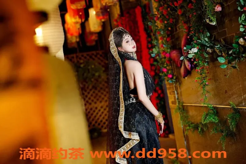 嘉兴楼凤-18岁可爱微胖妹，南湖老万达陪浴服务