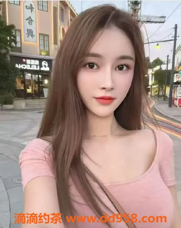 东莞楼凤资源信息,大朗可乐，靓妹魅力，私聊畅享