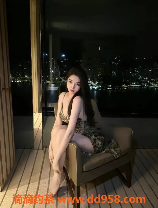 潍坊楼凤-高新区夏露娜，165cm 22岁，800元全套服务