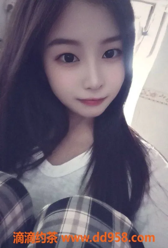 中山楼凤-阜沙快餐300元，带服务400元，11月22号上班