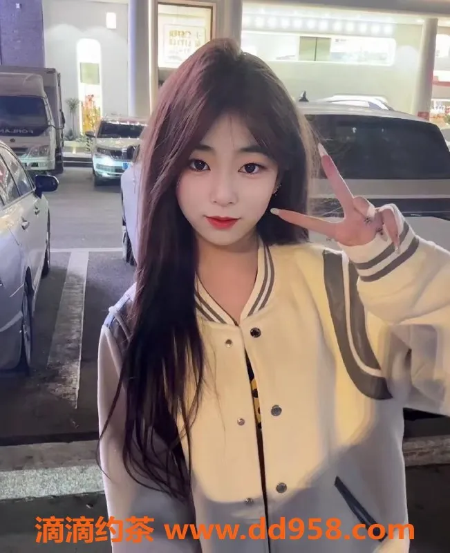 中山楼凤资源信息,石岐婷婷，18岁，B+胸围，服务项目500/p起