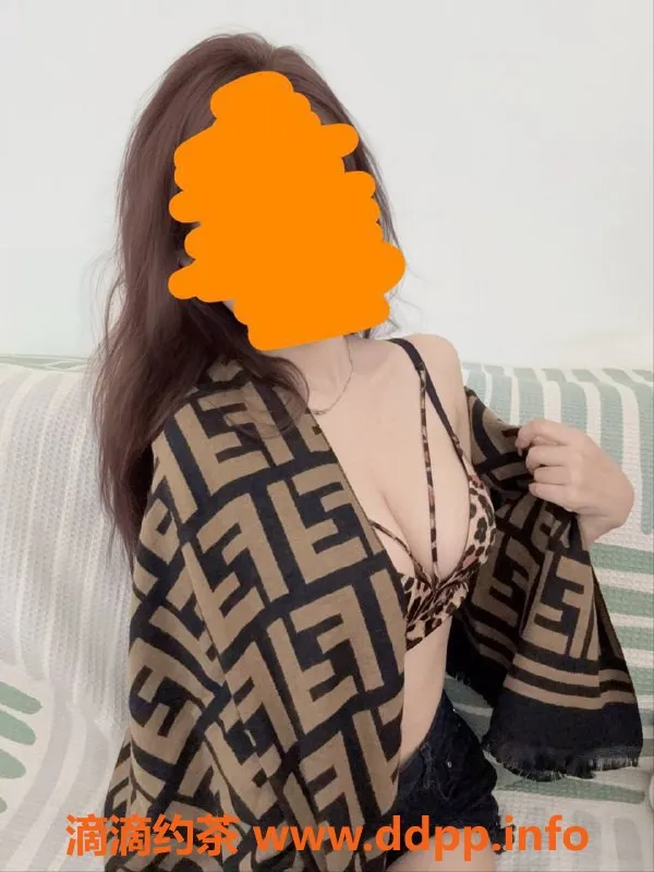 成都楼凤-武侯区安念：7p大奶嫩妹，态度超好